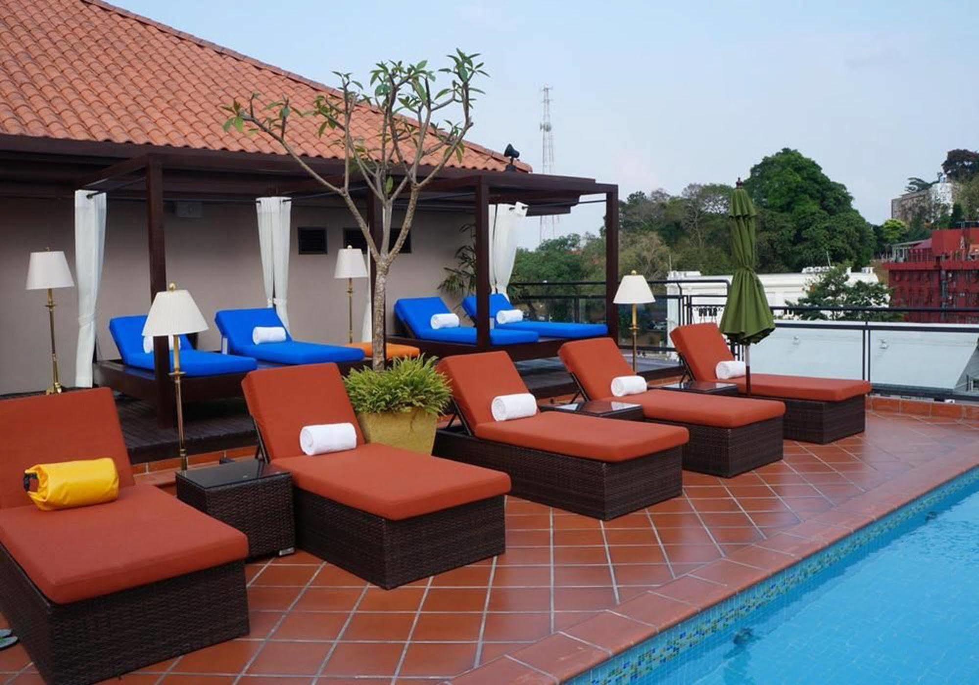 Casa Del Rio Melaka Hotel Exterior photo